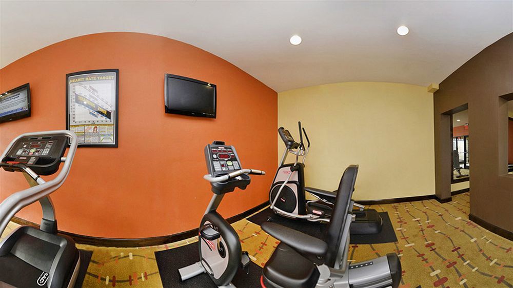Holiday Inn Express Burlington By Ihg Esterno foto